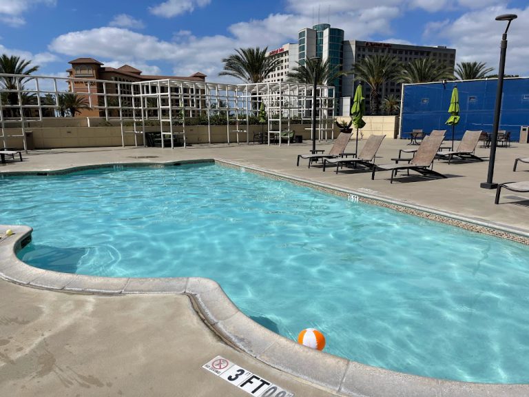 Hotels With Pools Near Anaheim, CA (2023 Update)