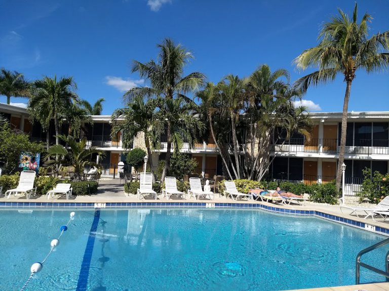 Hotels With Rooftop Pools Near Cape Coral, FL (2023 Update)