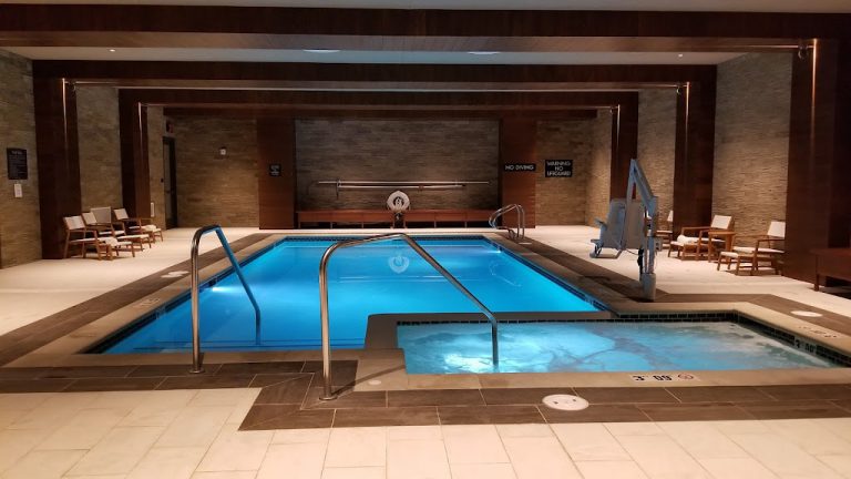Best Hotel Rooms With Balcony or Private Terrace Near Portland, OR (2023 Update)