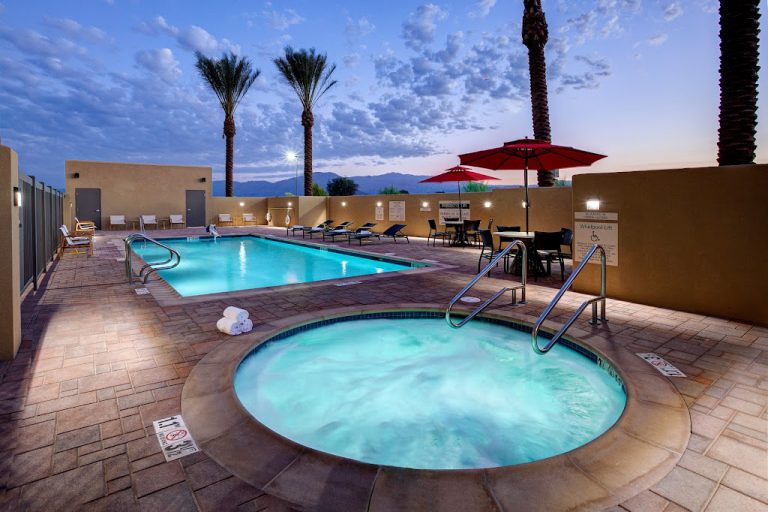 Romantic Hotels With Jacuzzi In Room Near Me In Indio, CA (2023 Update)