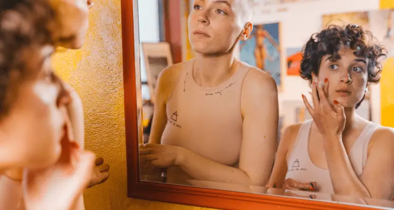 How To Tell If A Mirror Is Two Way Or Not: A Comprehensive Guide