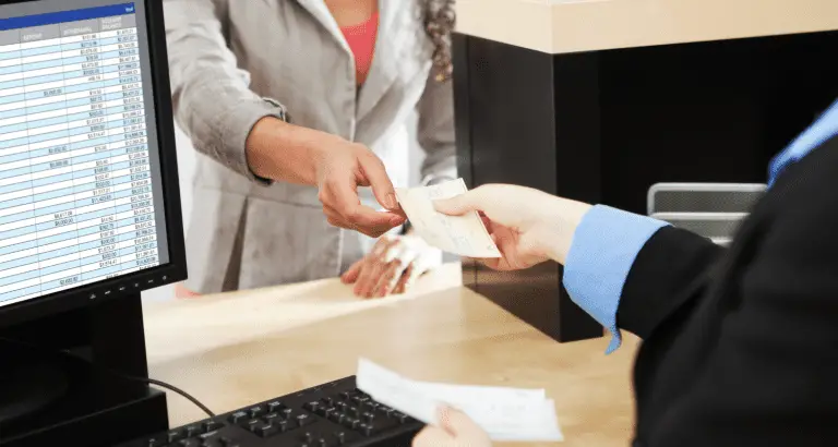 How To Get An Early Check-In At A Hotel: Tips And Tricks