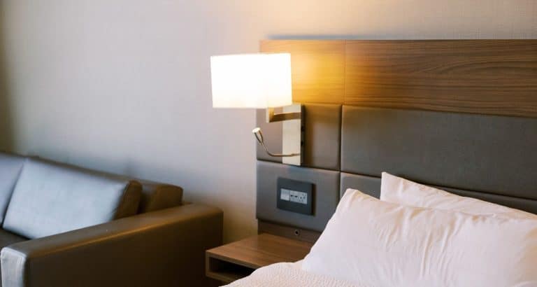 What’s the Difference Between an Inn and a Hotel?