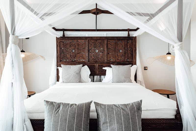 How Much Does A 5 Star Hotel Make A Year