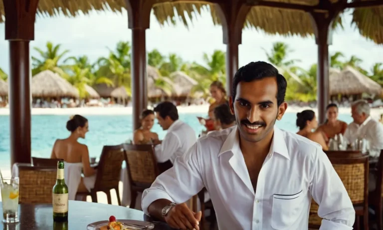Do You Tip In Mexico All-Inclusive: A Comprehensive Guide