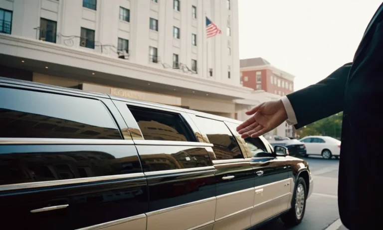 How Much To Tip Limo Driver From Airport To Hotel: A Comprehensive Guide
