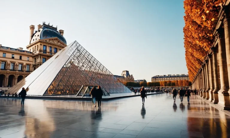 Best Areas To Stay In Paris For First-Time Visitors