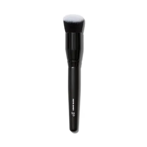 Angled Blush Brush for Liquid & Cream Formulas