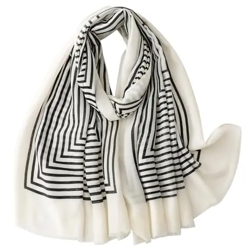WaJuemy boho scarf with fringed beads in black stripe pattern